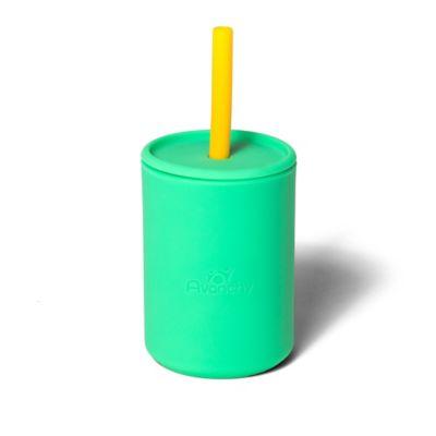 Avanchy La Petite Silicone Mini Cup in Magenta
