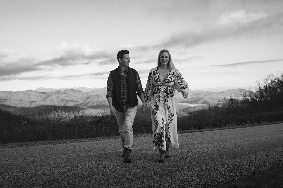 The Wedding Website of Savannah Sipperly and Robb Leahy
