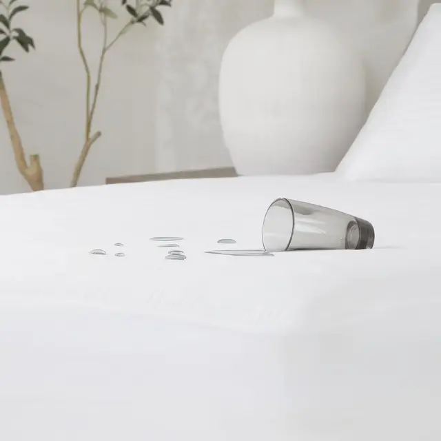 Fitted Mattress Protector Encasement - Padded, Waterproof, Breathable, Zipper Closure, Deep Pocket, Easy Care - Becky Cameron, White, King