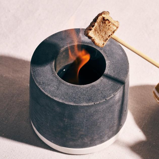 FLÎKR Fire- table top firepit