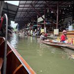 Bang Nam Phueng Floating Market