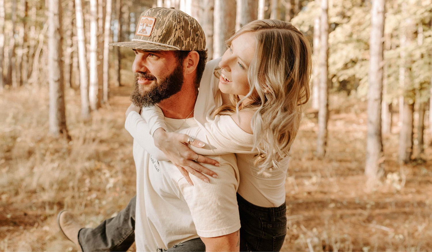 The Wedding Website of Isabelle Hannahs and Josiah Buzzard