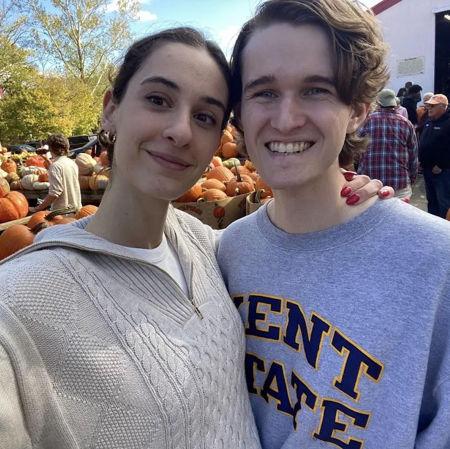 October 11, 2025 | While on Fall Break in Ohio we visited Halle Farm & Village and stopped at Szalay's Sweet Corn Farm and Market.