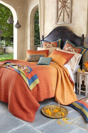 BEDDING & HOME