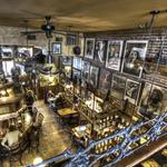 Raven Café