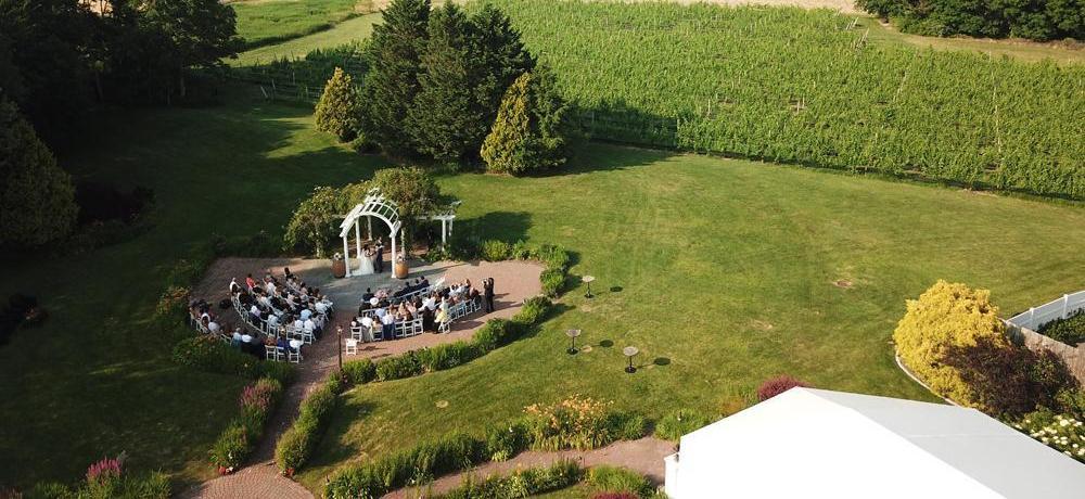 The Wedding Website of Jeffrey Bellinger and Rachael Bertini