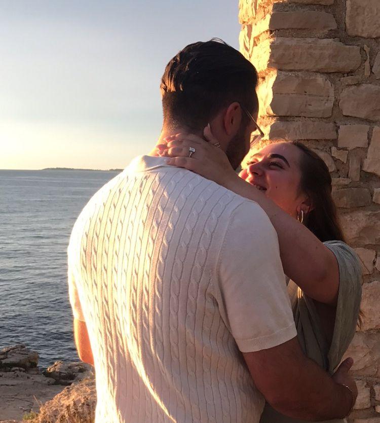 The Wedding Website of Gaby Rouhier and Jesse Davis