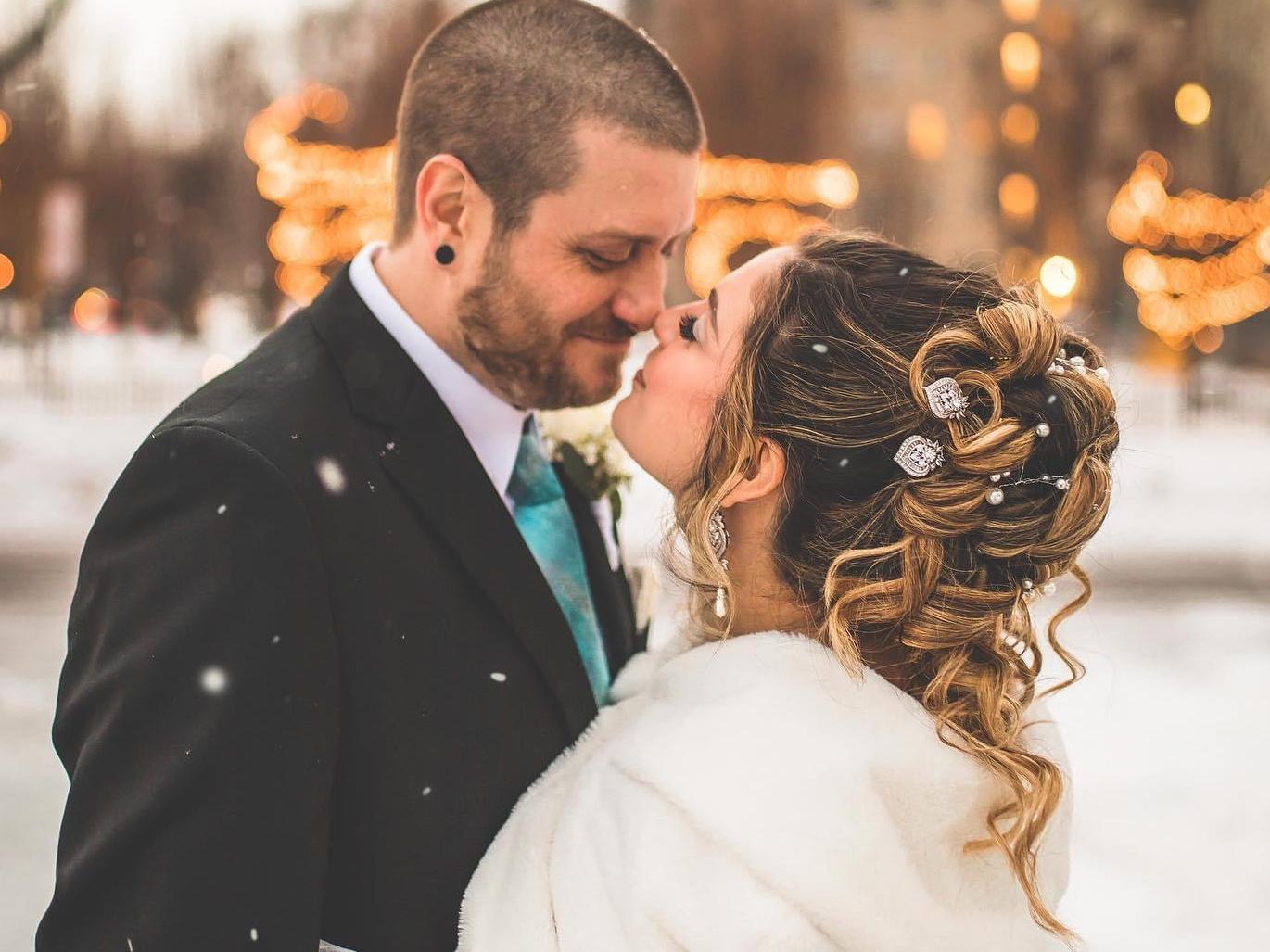 The Wedding Website of Jessie McHugh and Ian McLean