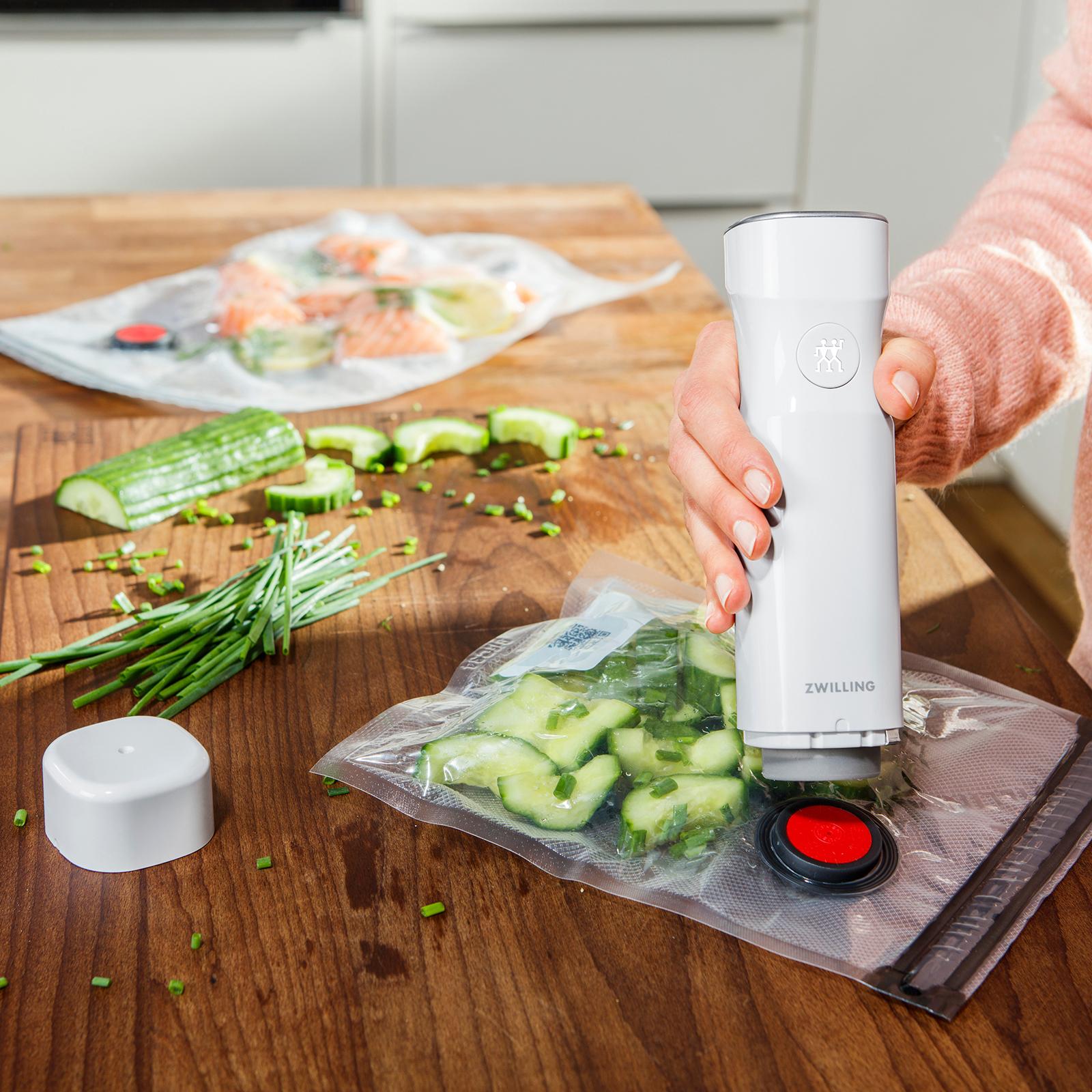 ZWILLING, Fresh & Save Vacuum Pump | Zola