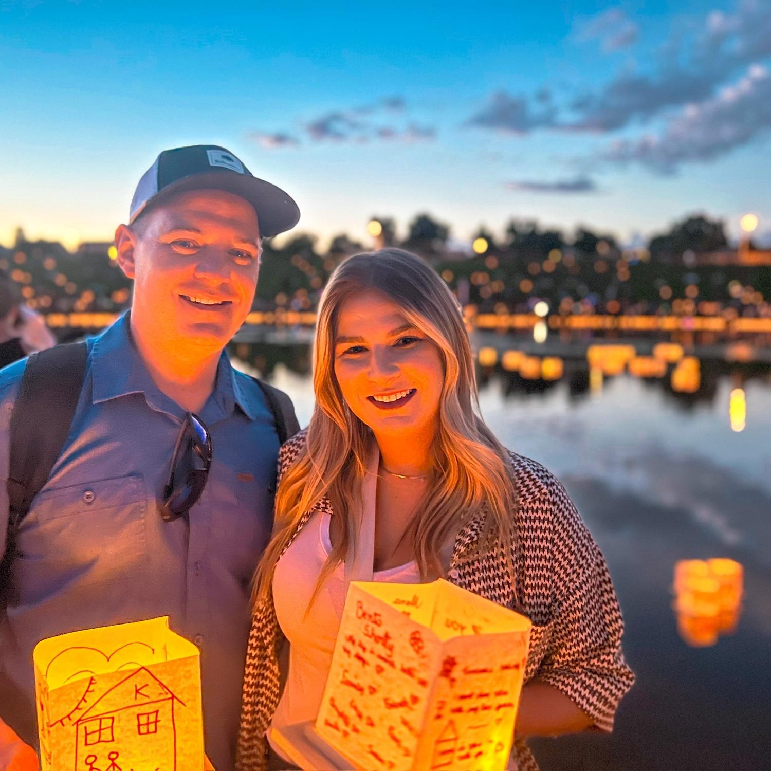 Water lantern festival 2022, making wishes for the future together.
