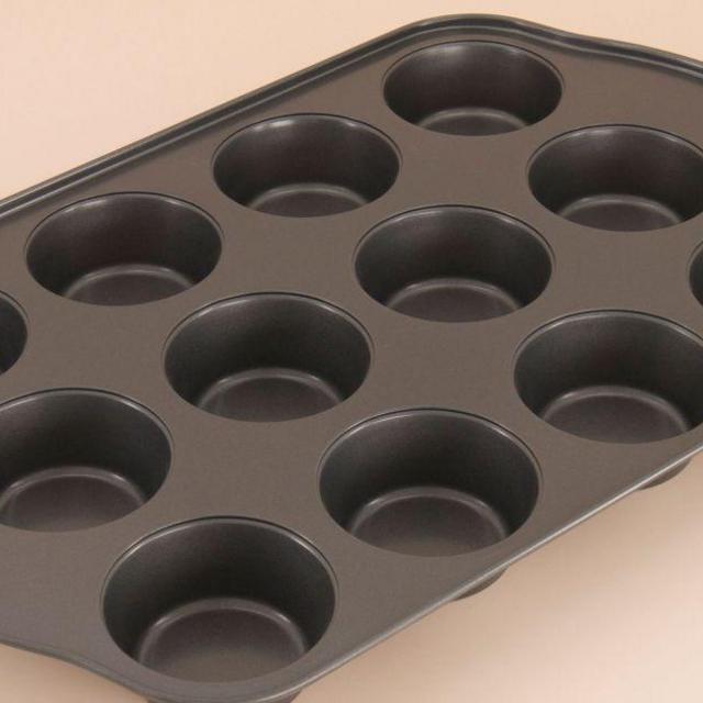 Cupcake Pan תבנית שקעים לקאפקייקס