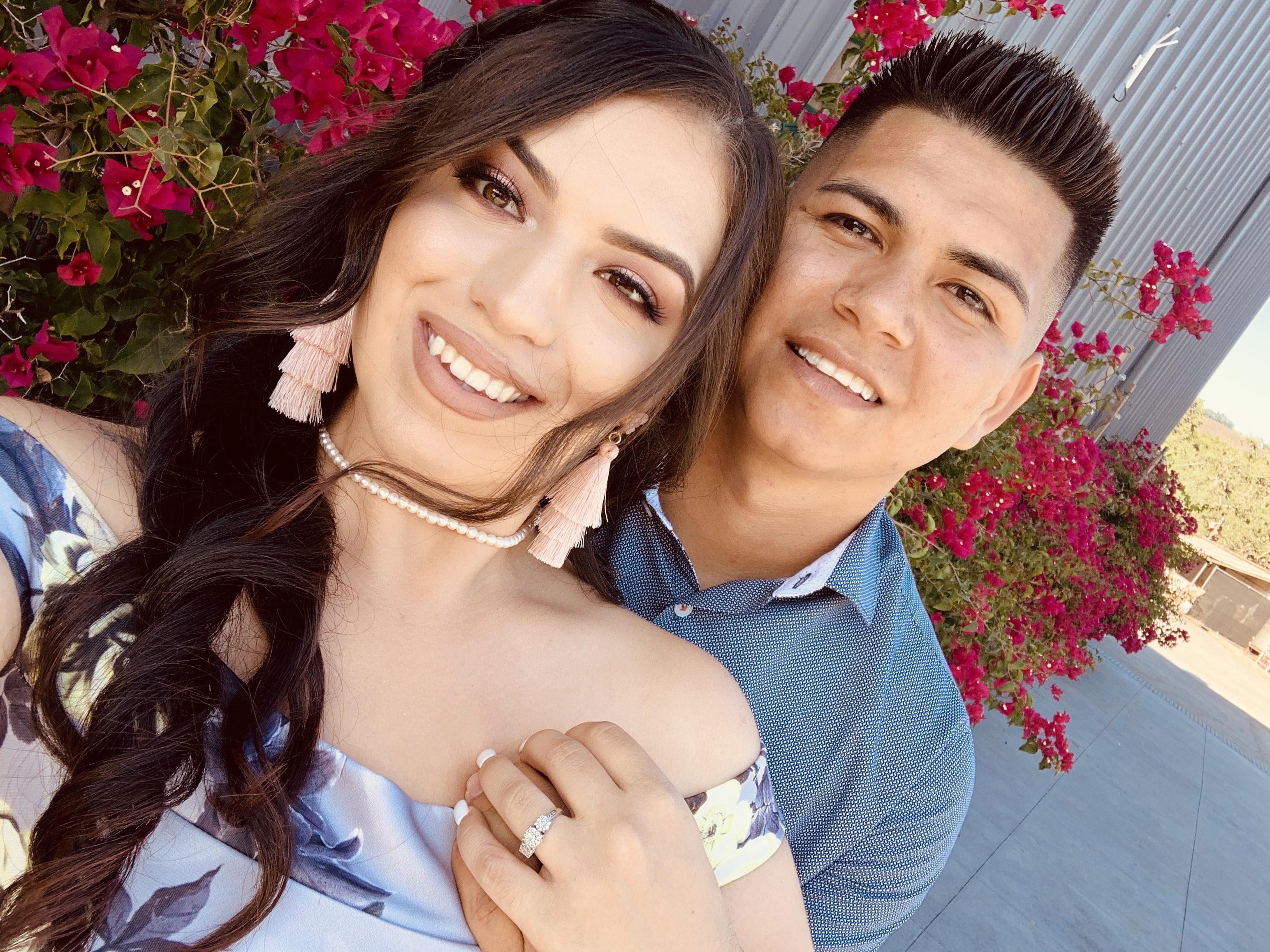 The Wedding Website of Deanna Cervantes and Hernan Yanez