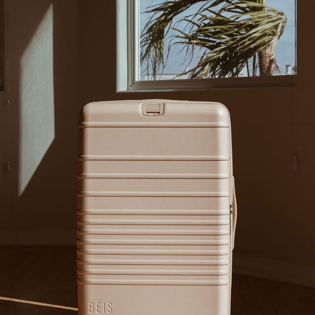 The 29" Large Check-In Roller (In Beige)