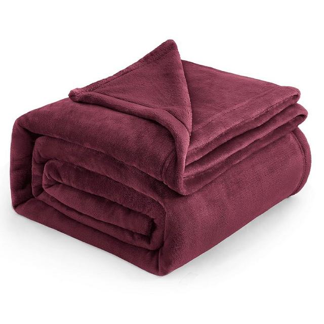 Bedsure Burgundy Red Fleece Blanket Throw Blanket - 300GSM Throw Blankets for Couch,Sofa,Bed, Soft Lightweight Plush Cozy Blankets and Throws for Toddlers,Kids