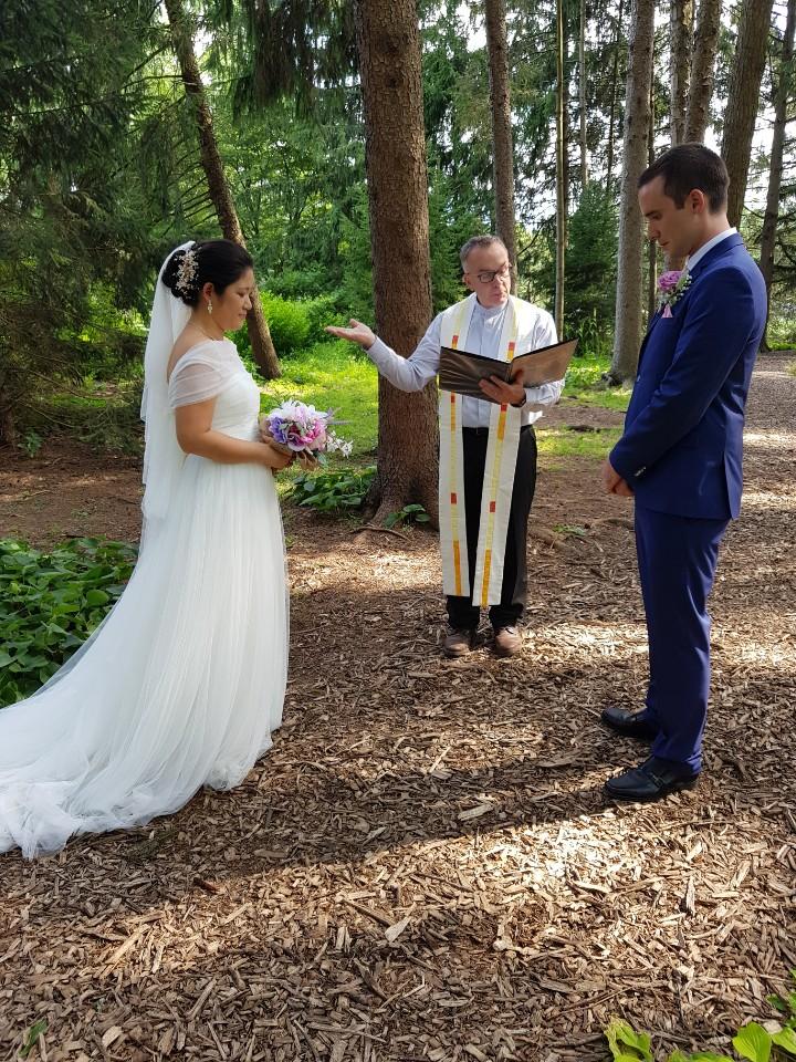 The Wedding Website of Jin Jun and Matthew Crecelius