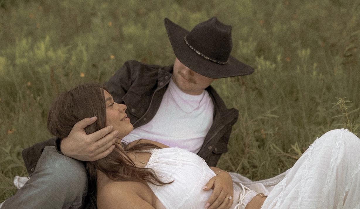 The Wedding Website of Madison Green and Aaron Brands