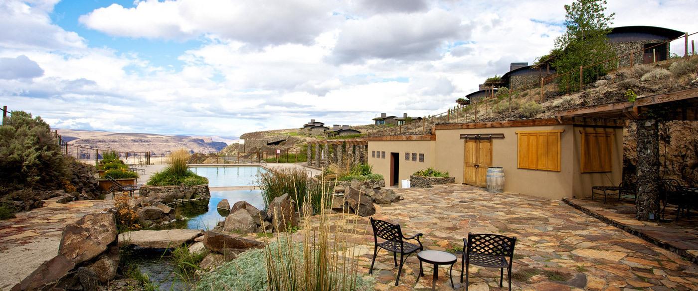 The Wedding Website of Justine Lescarbeau and Jeffrey Sakowicz