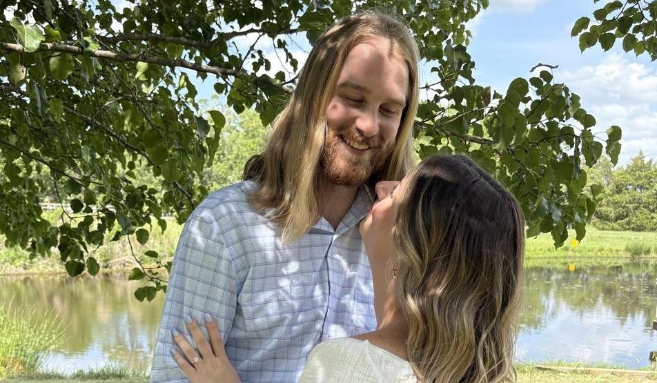 The Wedding Website of Helen Ciavolella and Cale Gardner
