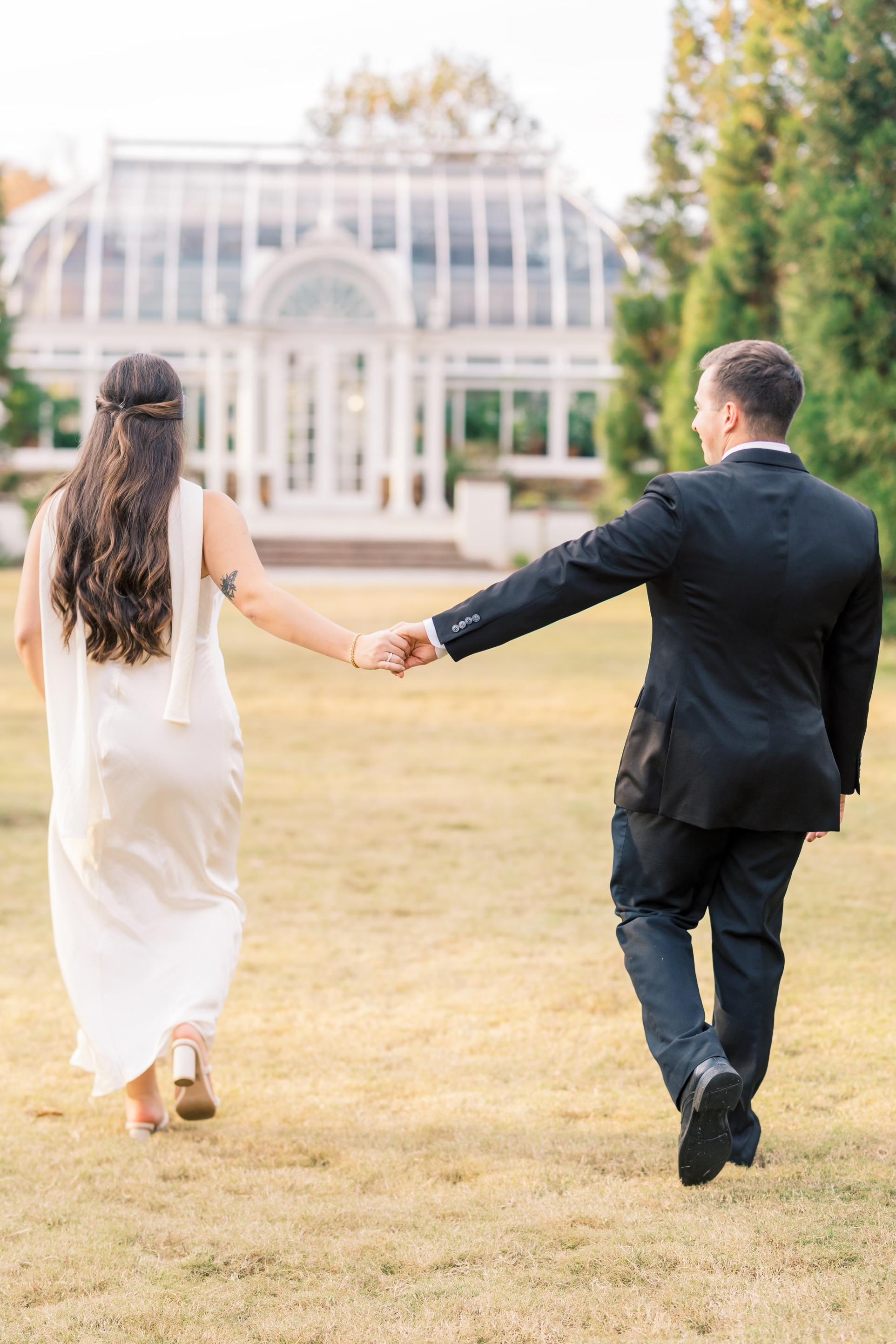 The Wedding Website of Douglas Machkovech and Paige Hawkins