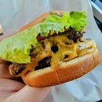 Lynn's Drive-In