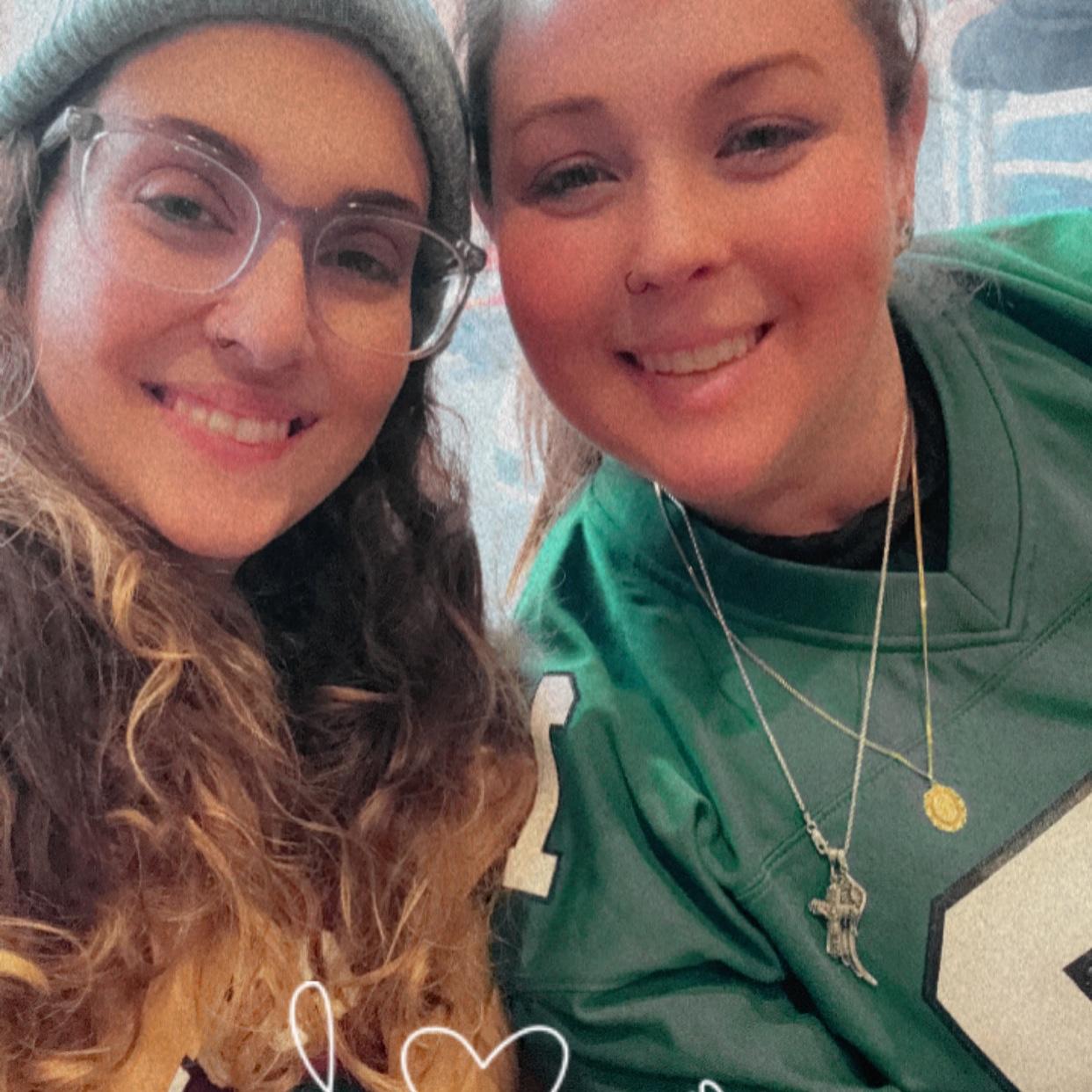 i love you, a bushel and a peck. a bushel and a peck though you make my heart a wreck.
make my heart a wreck and you make my life a mess. make my life a mess, yes a mess of happiness. :)