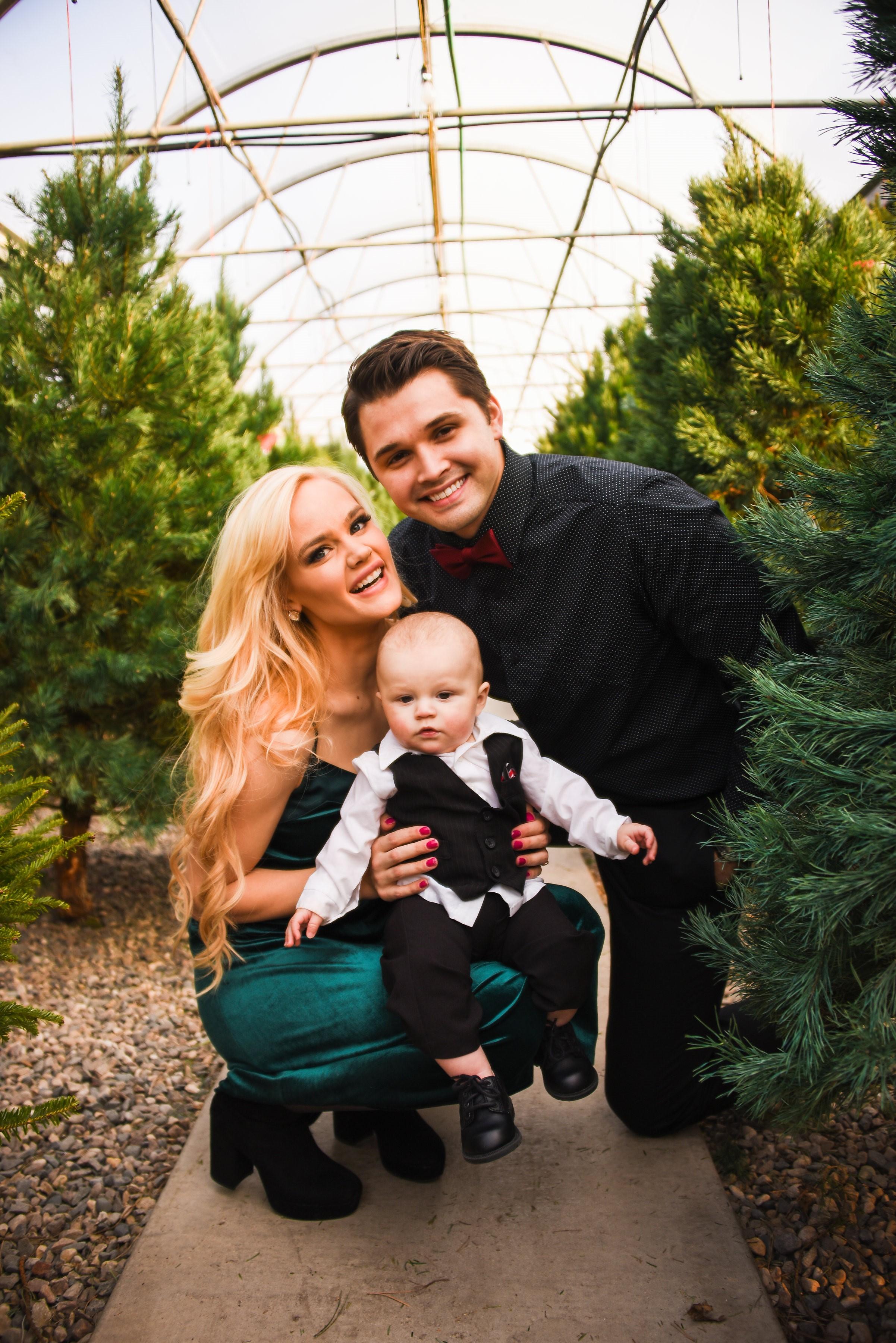 The Wedding Website of Meg Yahna and Andrew Ganje