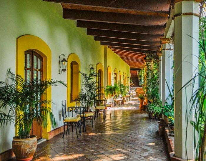 The Wedding Website of Ricardo Martinez and Conchita Sandoval