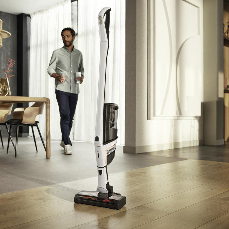 Miele, Triflex HX2 Cordless Stick Vacuum | Zola