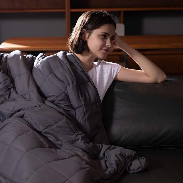 Syrinx 25lbs Weighted Blanket, 60''x80'', Dark Grey King Size for Adults, 100% Breathable Cozy Fabric with Glass Beads
