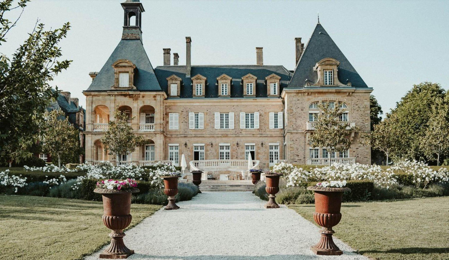 The Wedding Website of Camille Huyghues-Despointes and Andrew Lopez