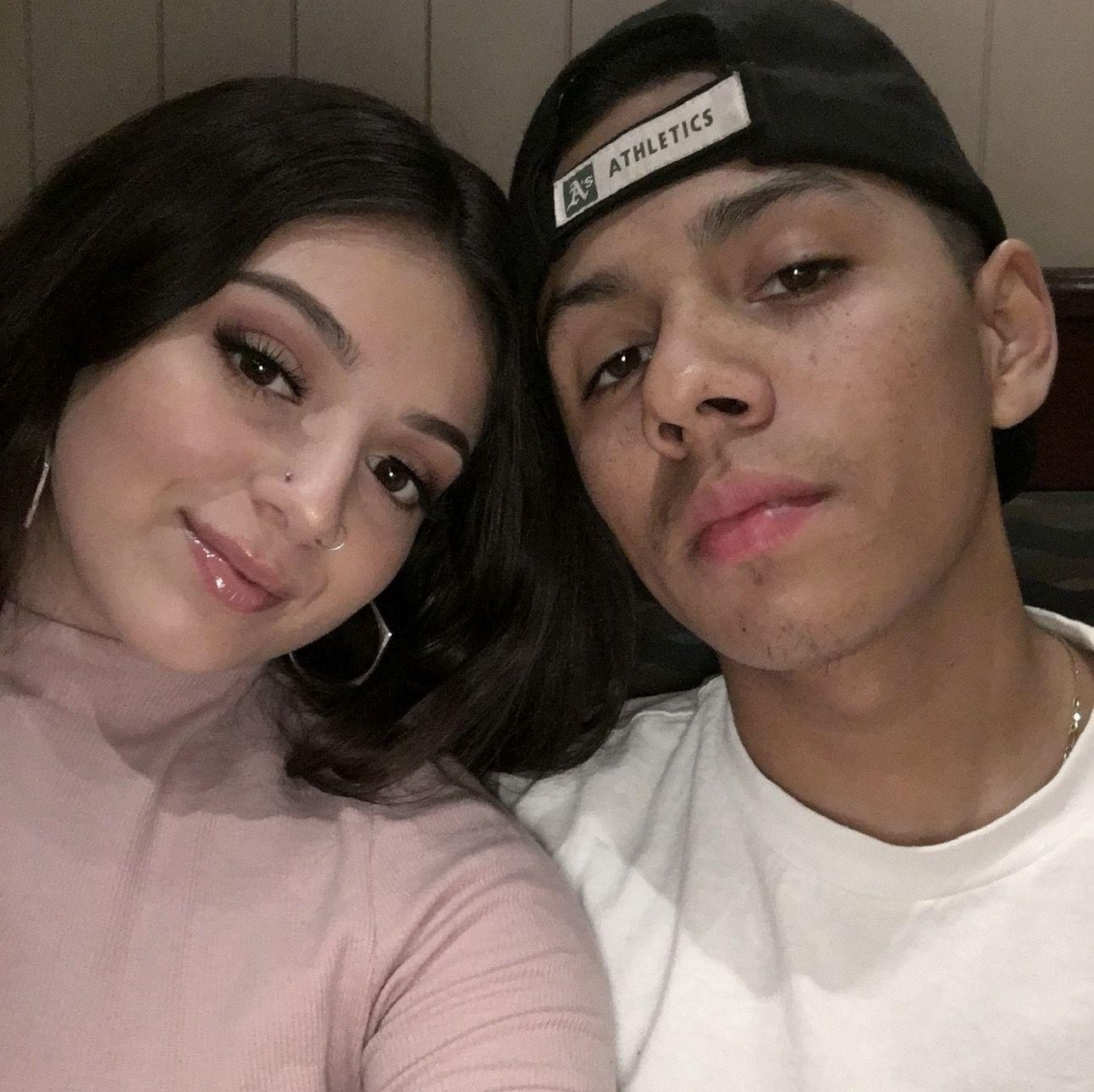 Valentine's Day at Red Lobster. This was such a nice and simple evening together. Can't recall how much of the garlic biscuits we ate... - 2018