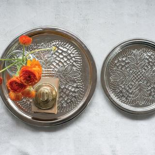 Ranch 2-Piece Embossed Metal Tray Set