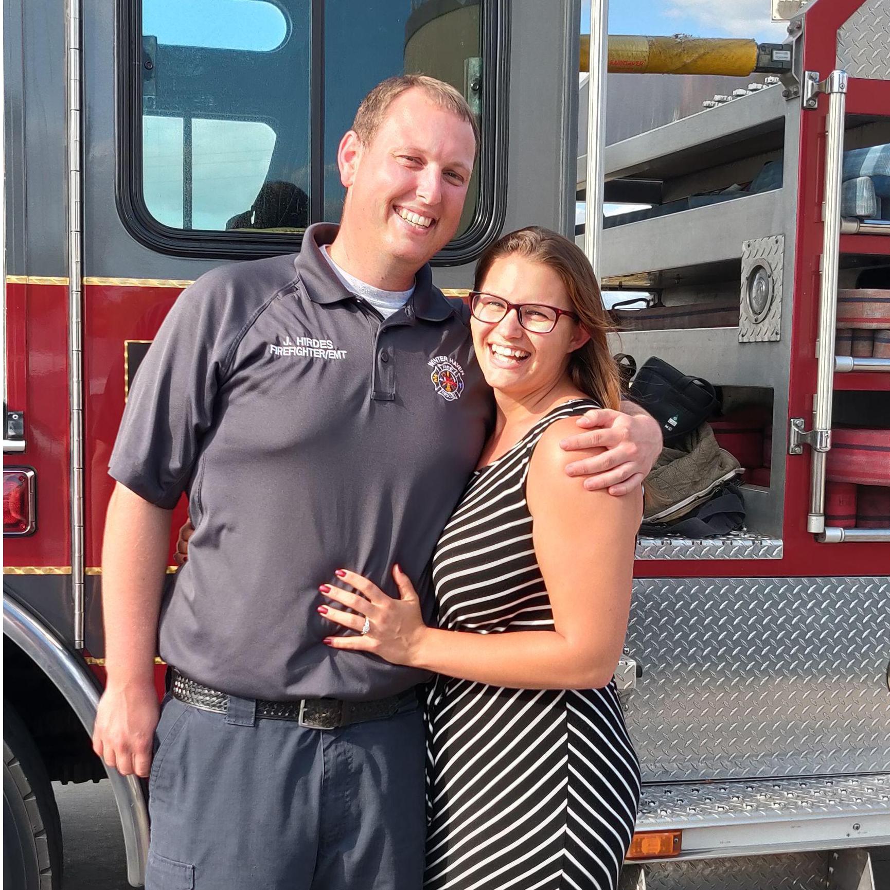 I went to go visit my man at work where he is a firefighter, and he showed me the fire truck! 👨🏽🚒