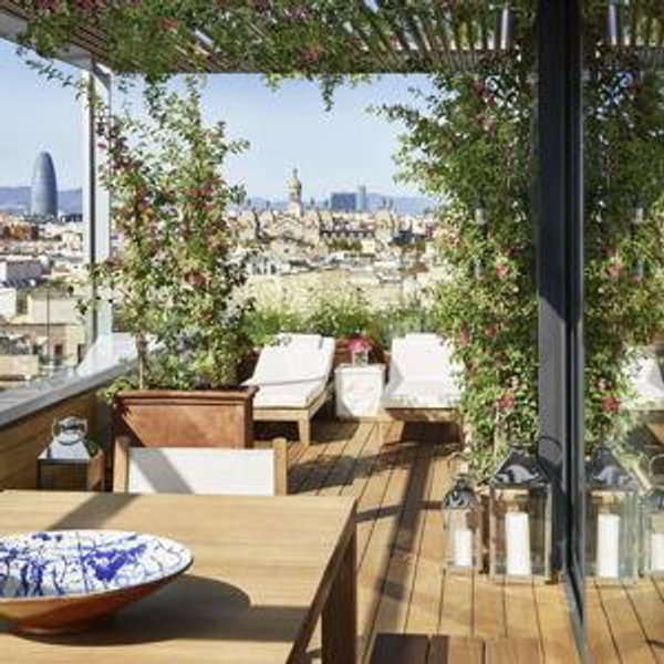 Honeymoon - Barcelona Hotel