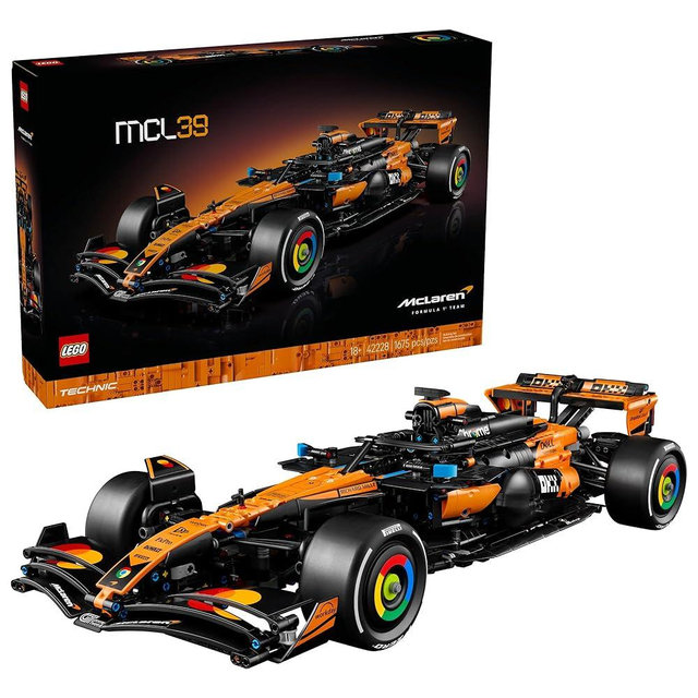 LEGO Technic McLaren MCL39 F1 Car Building Set for Adults - Room or Office Decor for Men & Women, Ages 18+ - F1 Gifts for Fans - Authentic Details - 42228
