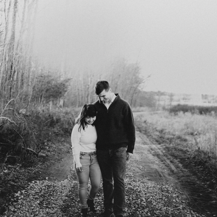 Engagement Photos by Hallie Jade  Pictures