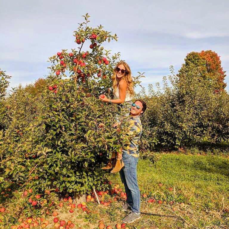 epic day trip to the Hudson Valley for a very "basic" fall day including apple picking, cider drinking, and a walk around Storm King.