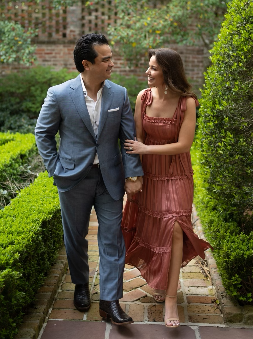 The Wedding Website of Kristin Lynskey and Rico Alvendia