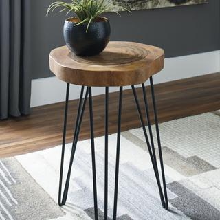 Eversboro Accent Table