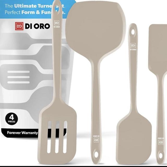 Seamless 4-Piece MODA Turner Set -Clay