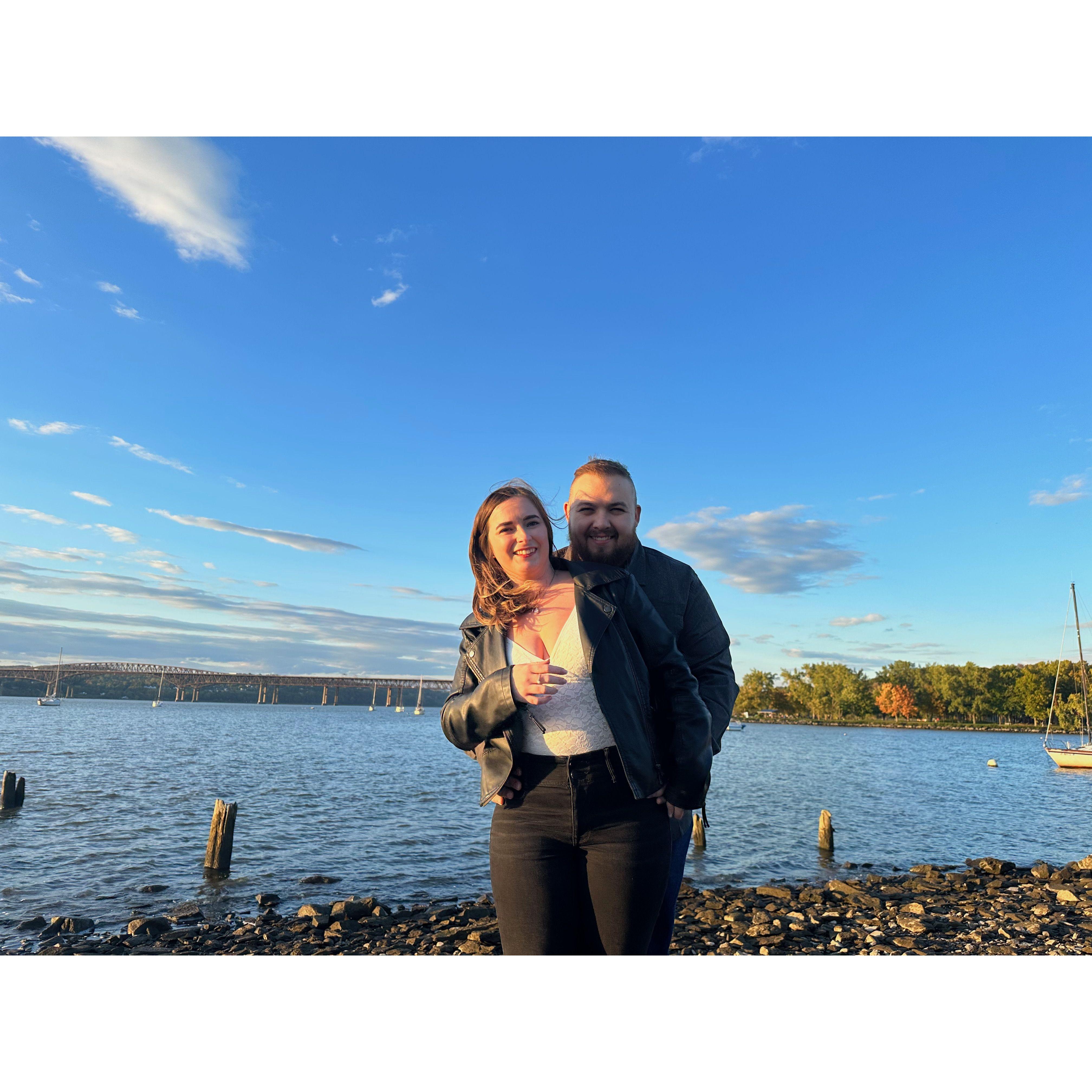Engagement photos at the Beacon waterfront. Big thank you to Marcus who took these amazing photos.