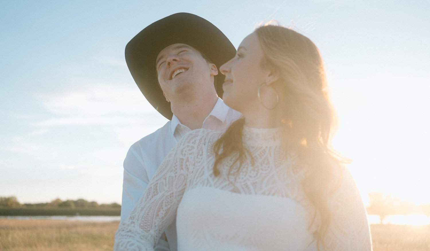 The Wedding Website of Callee Buxton and Allen Holley