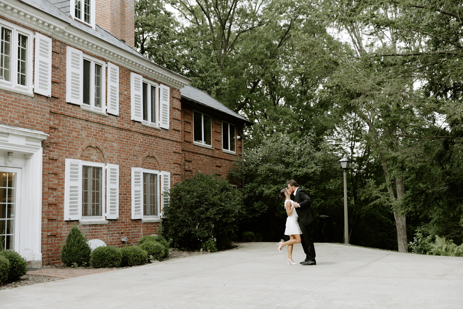 The Wedding Website of Synclaire Kuhn and Zachary Stroyne