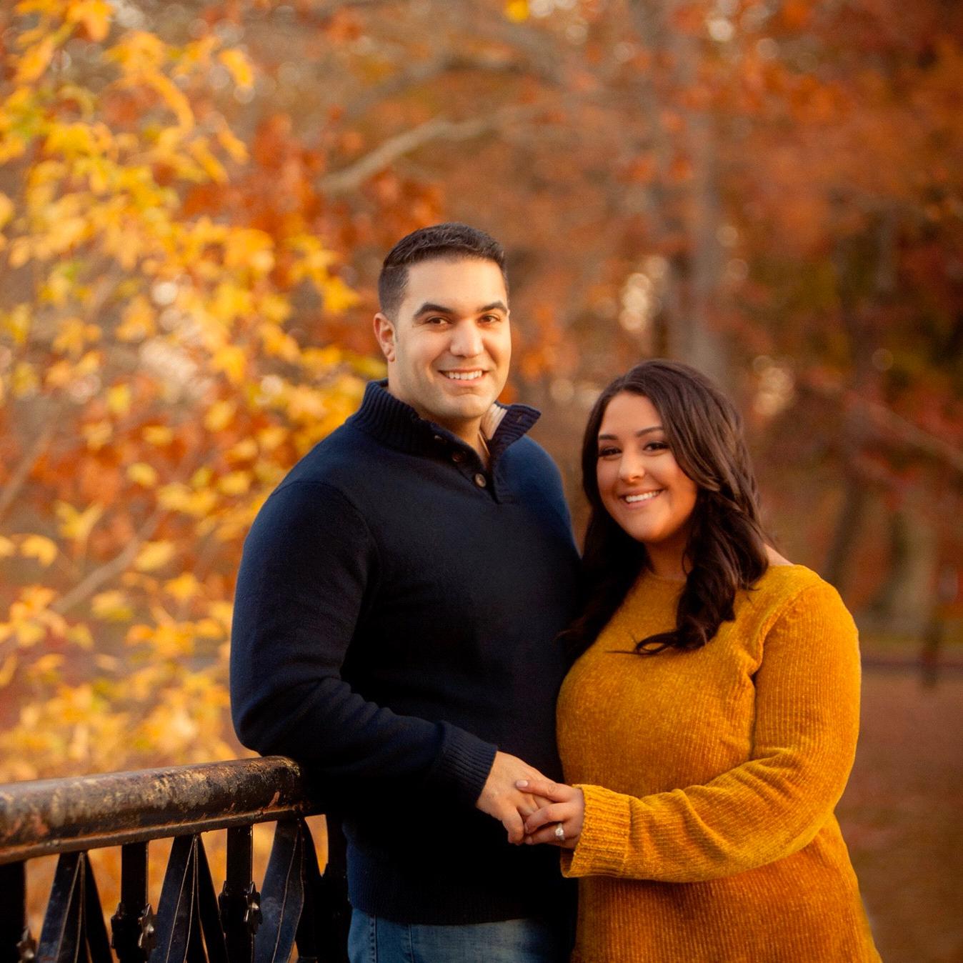 Engagement Photos • Faith Dugan Photography •