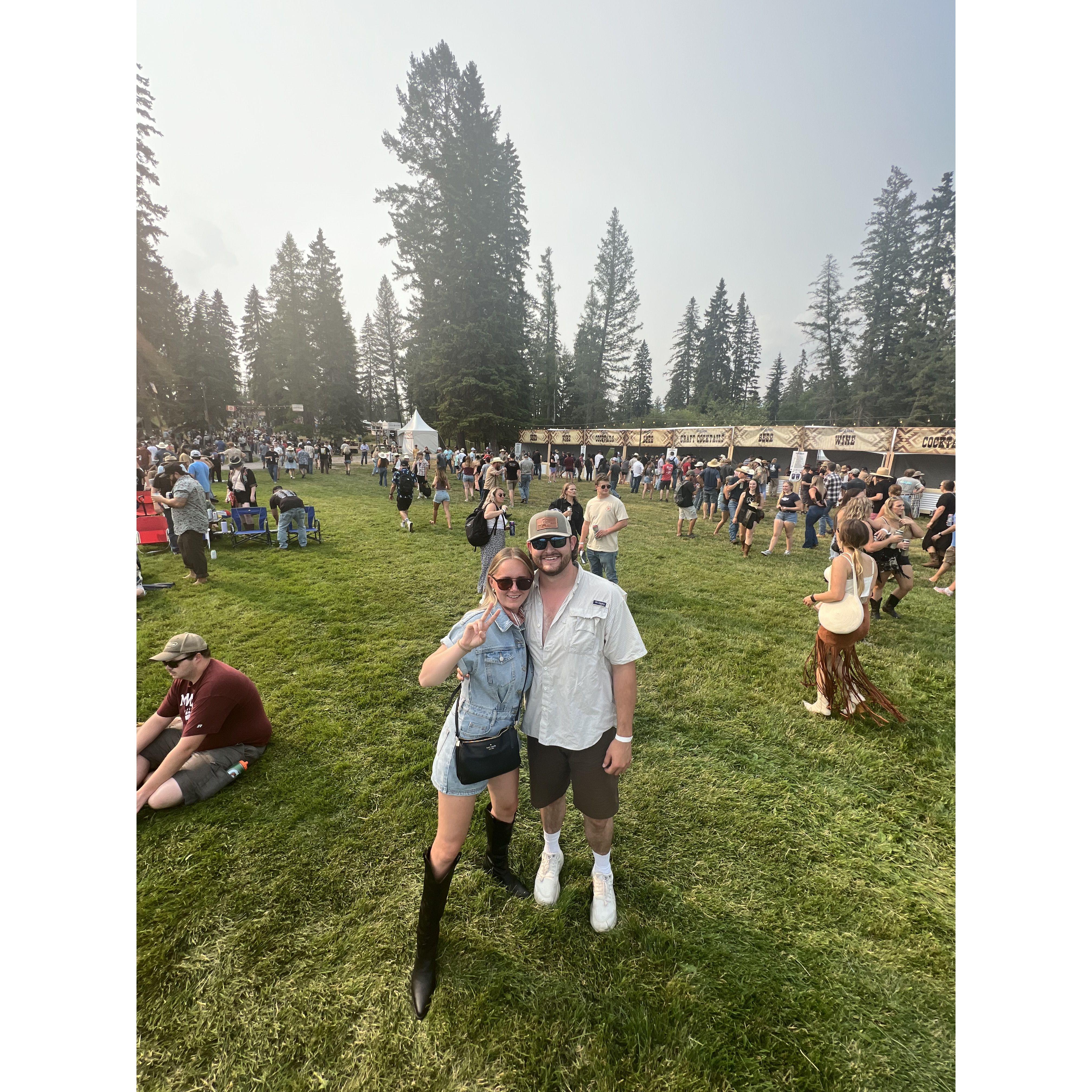 Our roadtrip through Montana ended at a music festival :)