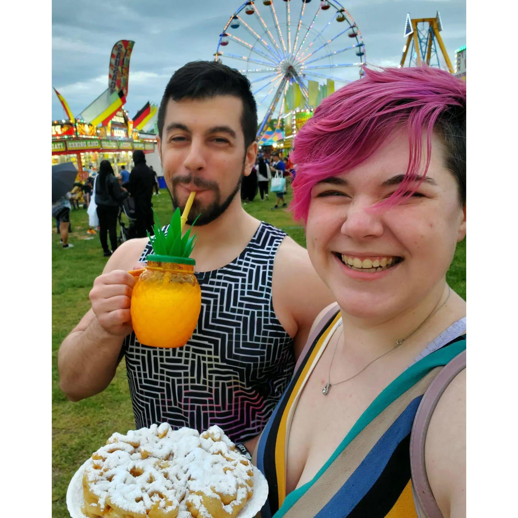 We love a spontaneous adventure - even if it's just down to the local summer fair for funnel cakes and pina coladas!