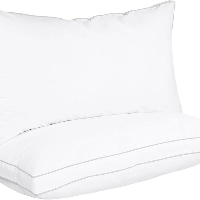 Utopia Bedding Bed Pillows for Sleeping King Size (White), Set of 6, Cooling Hotel Quality, Gusseted Pillow for Back, Stomach or Side Sleepers