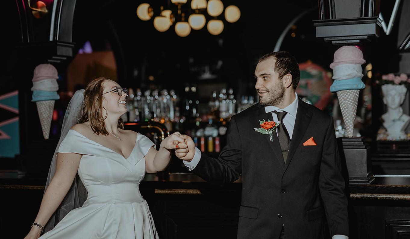 The Wedding Website of Ashlee Krauss and Ryan Golich
