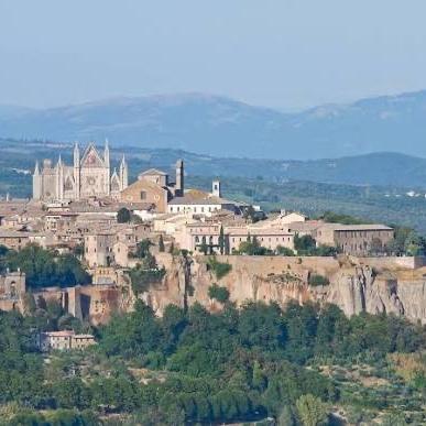 Tour of Orvieto