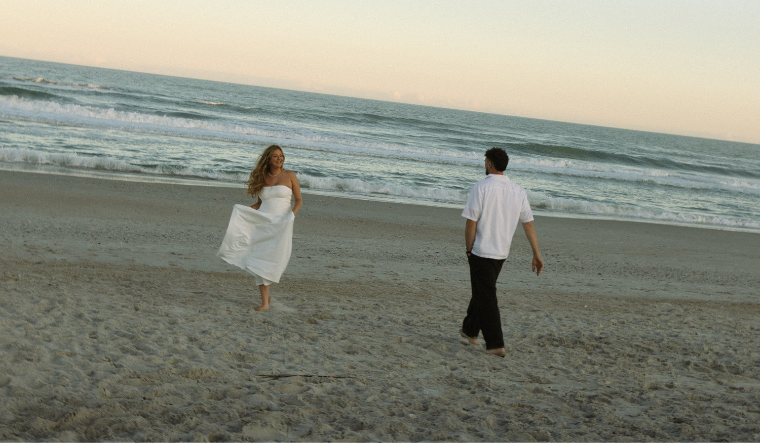 The Wedding Website of Sydney White and Brent Apple